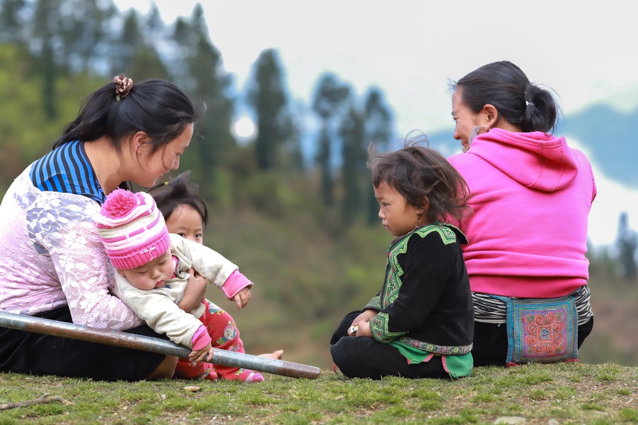 A candid portrayal of a family enjoying outdoor time in Lào Cai, Vietnam.